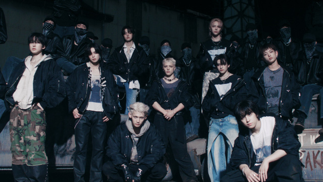 韓国1stミニアルバム『Back to Life』MVティザー公開（C）YX LABELS