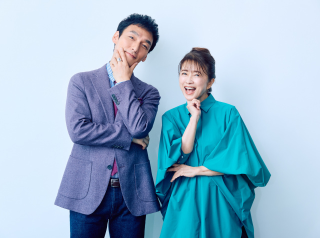 放送中のドラマ『終幕のロンドに出演する(左から)草なぎ剛、風吹ジュン(C)カンテレ