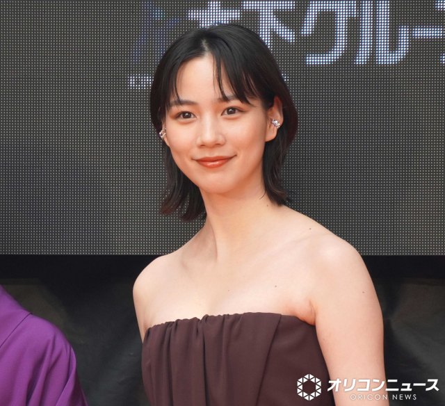 吉永小百合とレカペに登場したのん (C)ORICON NewS inc.