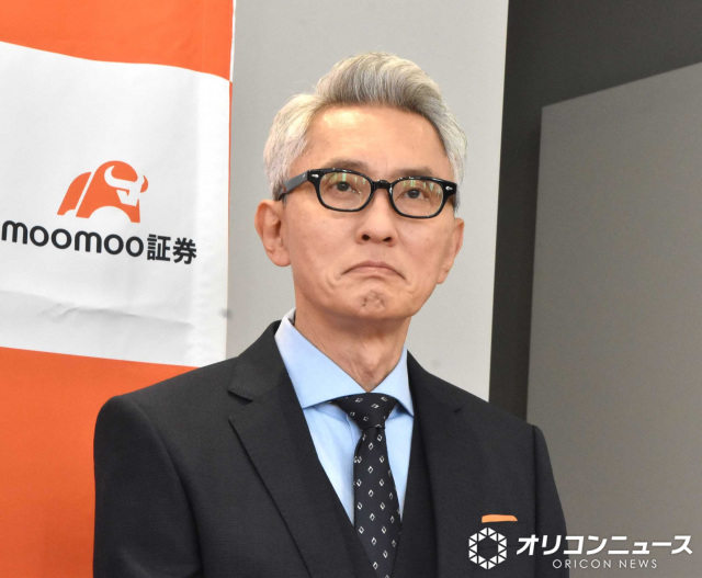 ネット証券の実店舗に驚きをみせた松重豊 (C)ORICON NewS inc.