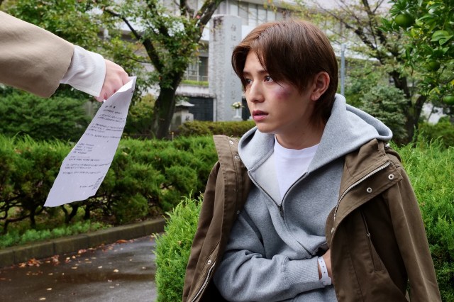 『世にも奇妙な物語35周年SP 秋の特別編』 で放送される『止まらなければ生きられないゲーム』に主演する山田涼介 （C）フジテレビ