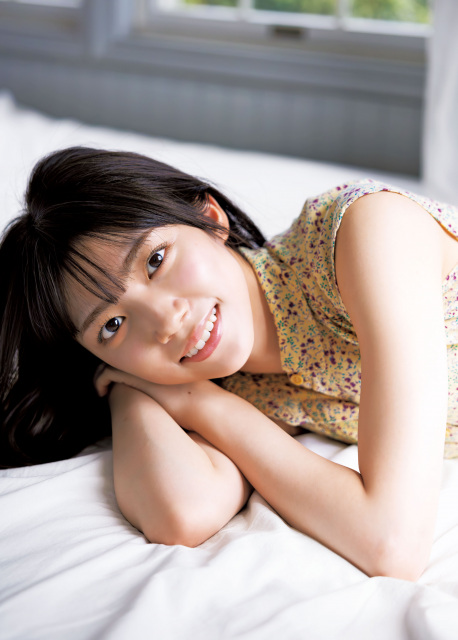 『週刊ヤングジャンプ』48号に登場する櫻坂46佐藤愛桜(C)田口まき/集英社