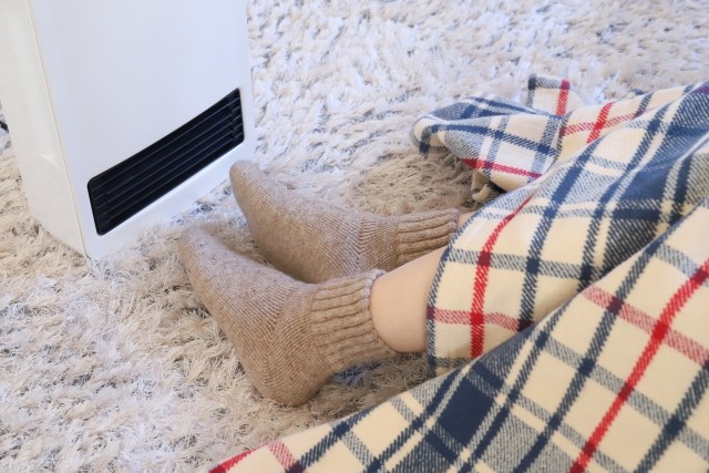 すぐに暖まるセラミックファンヒーター