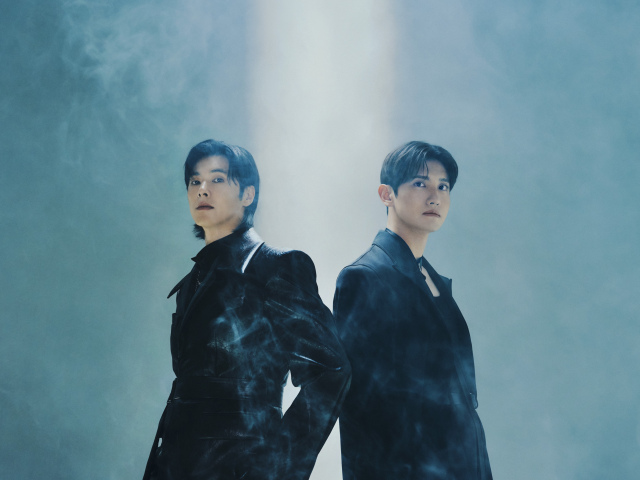 「東方神起 20th Anniversary Film『IDENTITY』」を公開する東方神起