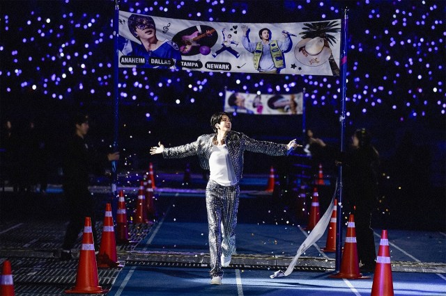 『#RUNSEOKJIN_EP.TOUR_ENCORE』フィナーレ（P）＆（C）BIGHIT MUSIC