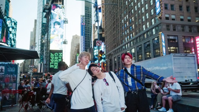 ドキュメンタリー映画『MGA MAGICAL 10 YEARS DOCUMENTARY FILM ～THE ORIGIN～』より（C）2025 UNIVERSAL MUSIC LLC （C）2025 MGA Film Partners