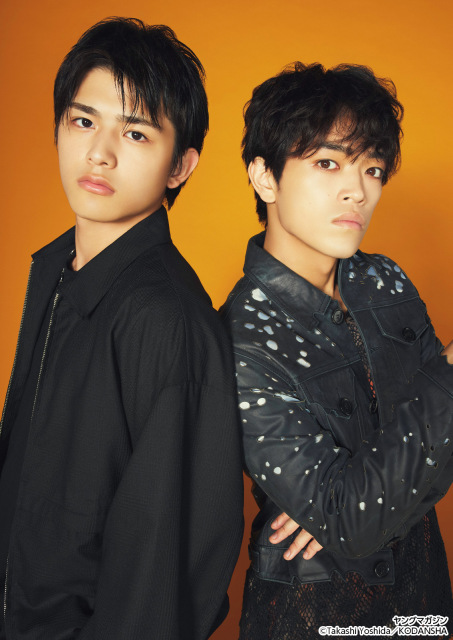 10日発売『ヤングマガジン』50号に登場するtimelesz（左から）篠塚大輝、原嘉孝