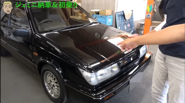 田村亮のYouTube『街の遊撃手を納車！もう乗れないいすゞの乗用車。』より（@ryotamura）