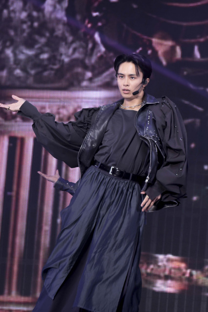 ライブ＆ドキュメンタリー映画『超特急 The Movie RE:VE』に出演する超特急・タクヤ（C）2025, 株式会社SDR & CJ 4DPLEX Japan