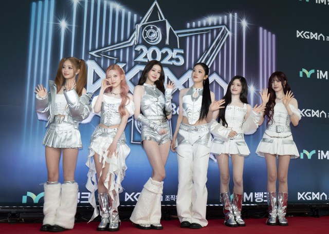 『2025 KOREA GRAND MUSIC AWARDS』に出演したIVE