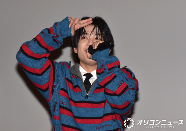 自己紹介ギャグを披露したAmBitious・真弓孟之 （C）ORICON NewS inc.