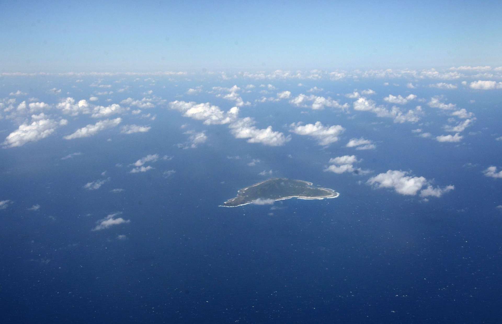 ハート形に見える宝島