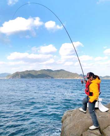 ウキフカセ釣りで寒グレを狙う