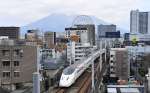 全線開業から１２日で１１年となる九州新幹線＝２月、鹿児島市武２丁目