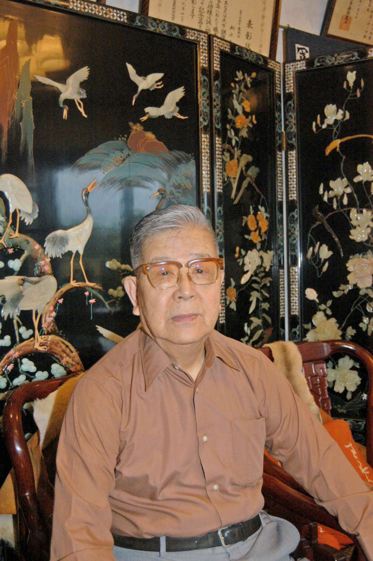 「戦争は二度と起こしてはならない」と語る桐原正吾さん