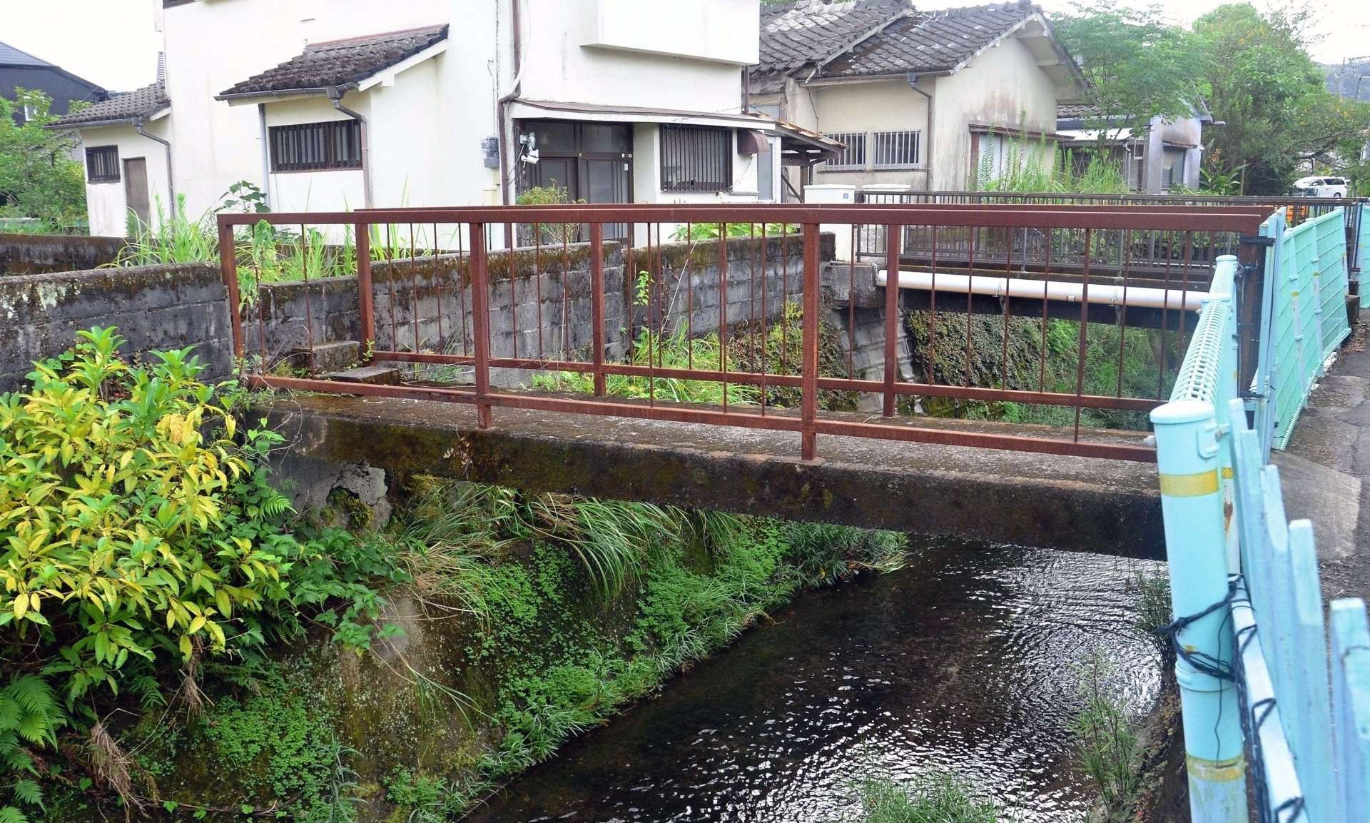 管理者不明の「勝手橋」＝鹿児島市下伊敷３丁目