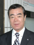 第３６代木村庄之助の山崎敏廣さん