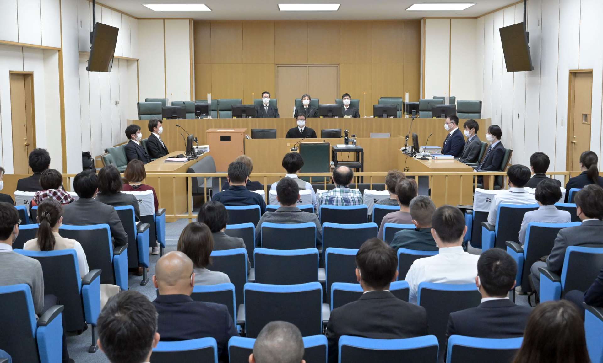 無罪判決が言い渡された鹿児島地裁２０６号法廷＝２８日、鹿児島市山下町