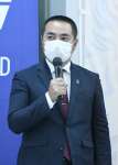 ふるさと納税の返礼品に「スパイク受けられる権利」を検討中の永山由高・日置市長