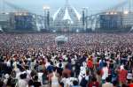 「鹿児島貢献」の起点となった桜島オールナイトコンサート＝２００４年８月２２日
