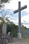 故松下兼知氏が建てた十字架＝霧島市福山の寒山公園