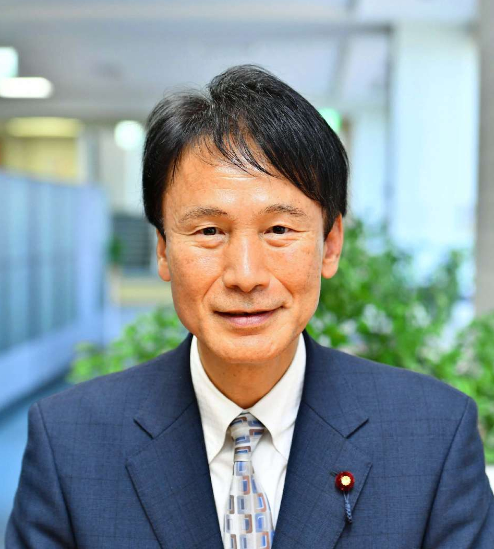 三反園訓氏