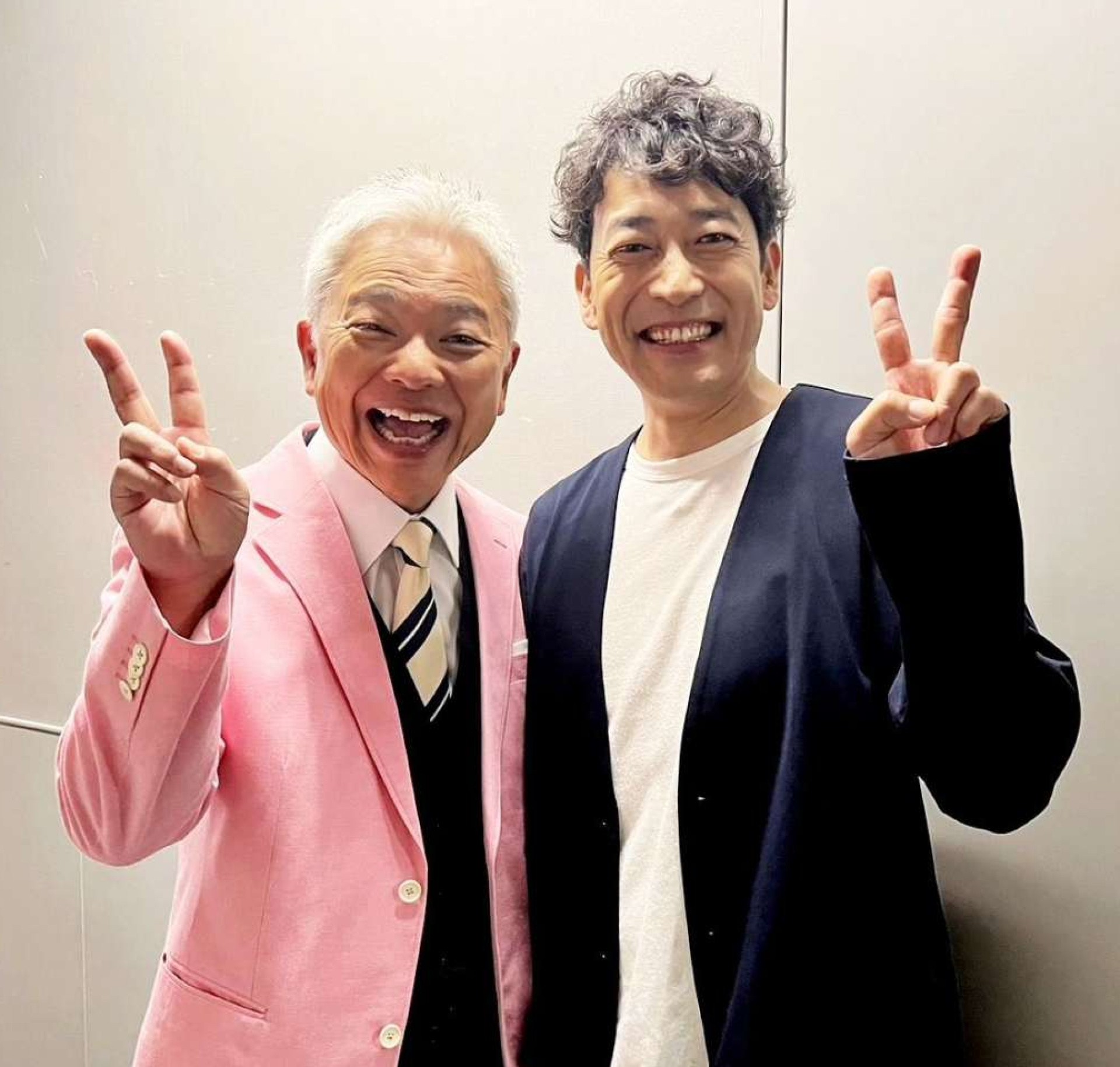 名ＭＣな大先輩と！（恵俊彰さん＝左＝と迫田孝也さん）