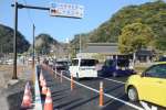 通勤時間帯の国道１０号仙巌園前交差点付近＝１５日午前８時１０分、鹿児島市吉野町（画像は一部加工してあります）