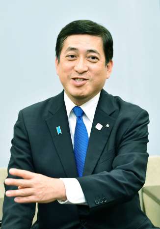 塩田康一氏