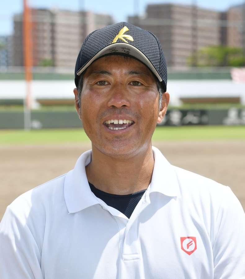 神村学園高野球部部長の塩田将孝さん