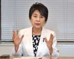 質問に答える上川陽子氏＝東京・永田町の衆院第１議員会館