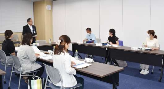 ガイドラインを作る作業部会の初会合＝姶良市役所