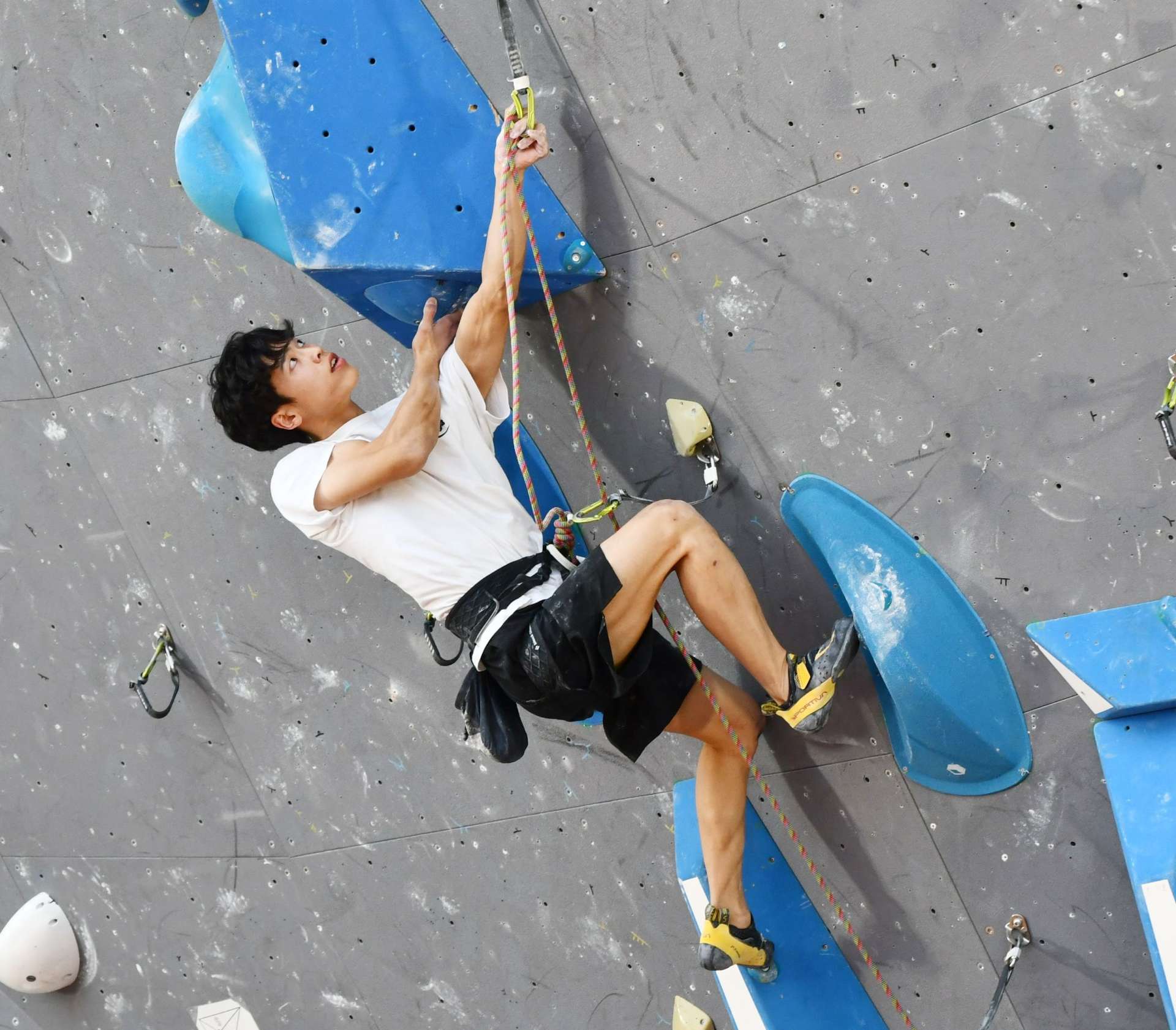 スポーツクライミング成年男子決勝、鹿児島・川畑のリード＝九州クライミングベースＳＡＧＡ