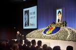 〈関連〉弔辞を述べる亀井静香・元衆院議員＝２３日、東京都港区