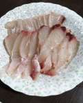 爽やかな脂と食感が楽しめる刺し身