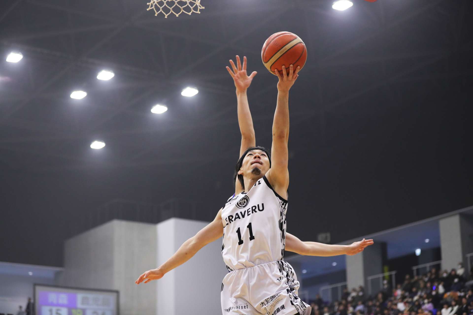 前半、シュートを決める森田＝青森県の伊藤鉱業アリーナつがる（@B.LEAGUE）