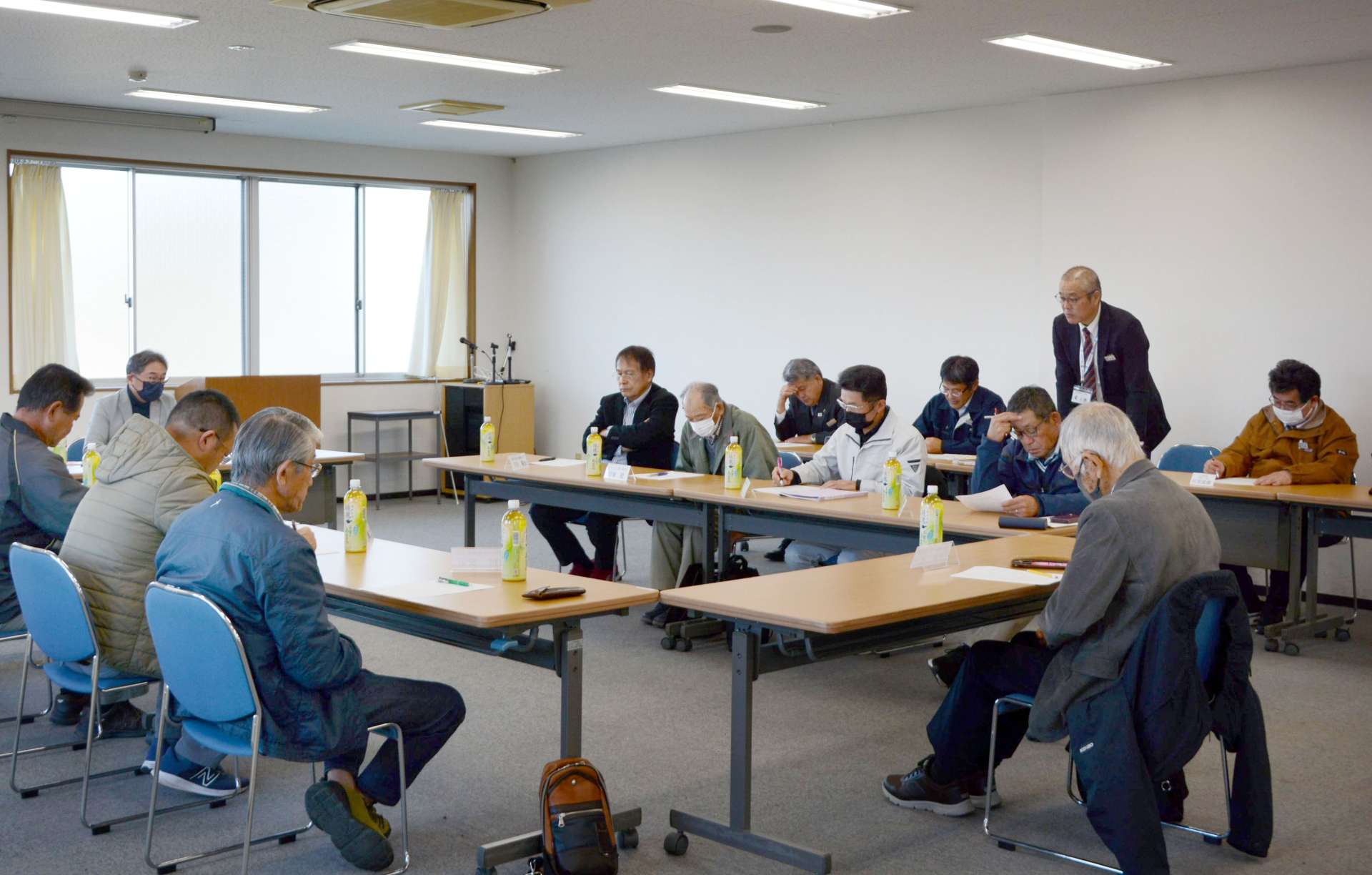 郷土芸能の伝承を議論する検討委員会＝さつま町役場