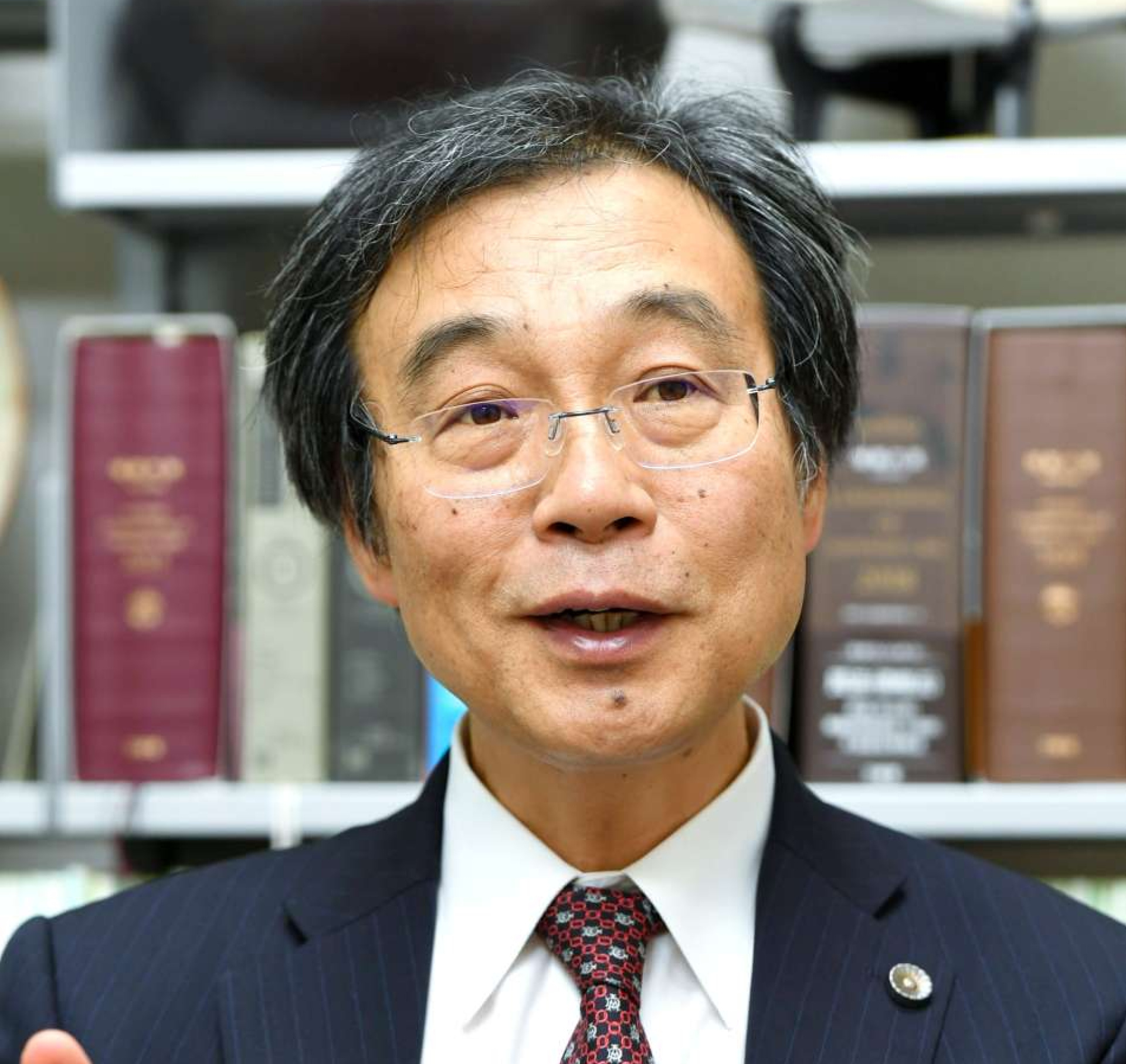 松下良成氏