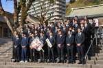 必勝祈願で照国神社を参拝した鹿児島Ｕの選手ら＝５日、鹿児島市の同神社