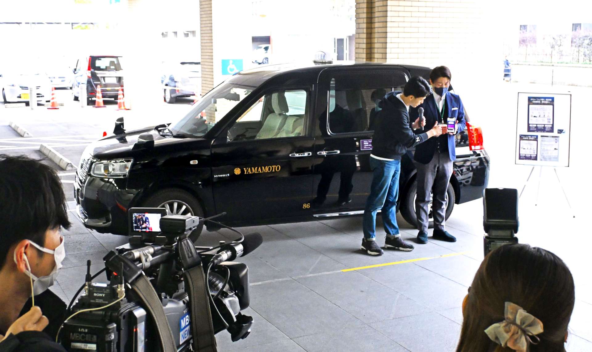 相乗りタクシー「シェア乗り」実証実験の報道向け説明会＝１６日、鹿児島市役所