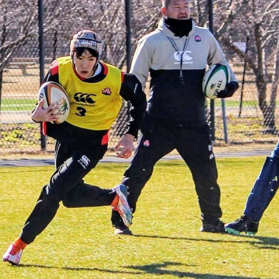 キャンプで練習に励む岩切景介＝市原スポレックパーク