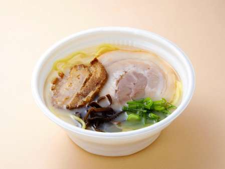 麺屋剛（鹿児島市）監修の「Ｗチャーシュー麺」