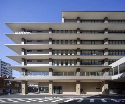 【建築部門】キラメキテラスヘルスケアホスピタル（鹿児島市提供）