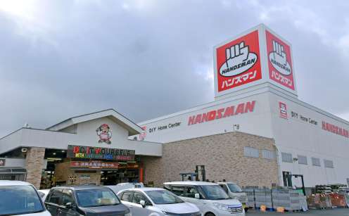 強盗容疑事件が発生したハンズマン国分店＝１月２９日午前１０時１５分ごろ、霧島市国分府中町