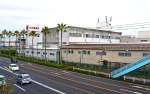 〈別カット〉経営再建の一環で、吸収合併される山形屋商事＝４日、鹿児島市卸本町
