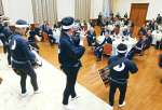 出水総合医療センター創立１００年を祝う和太鼓集団「和楽」＝出水市文化町