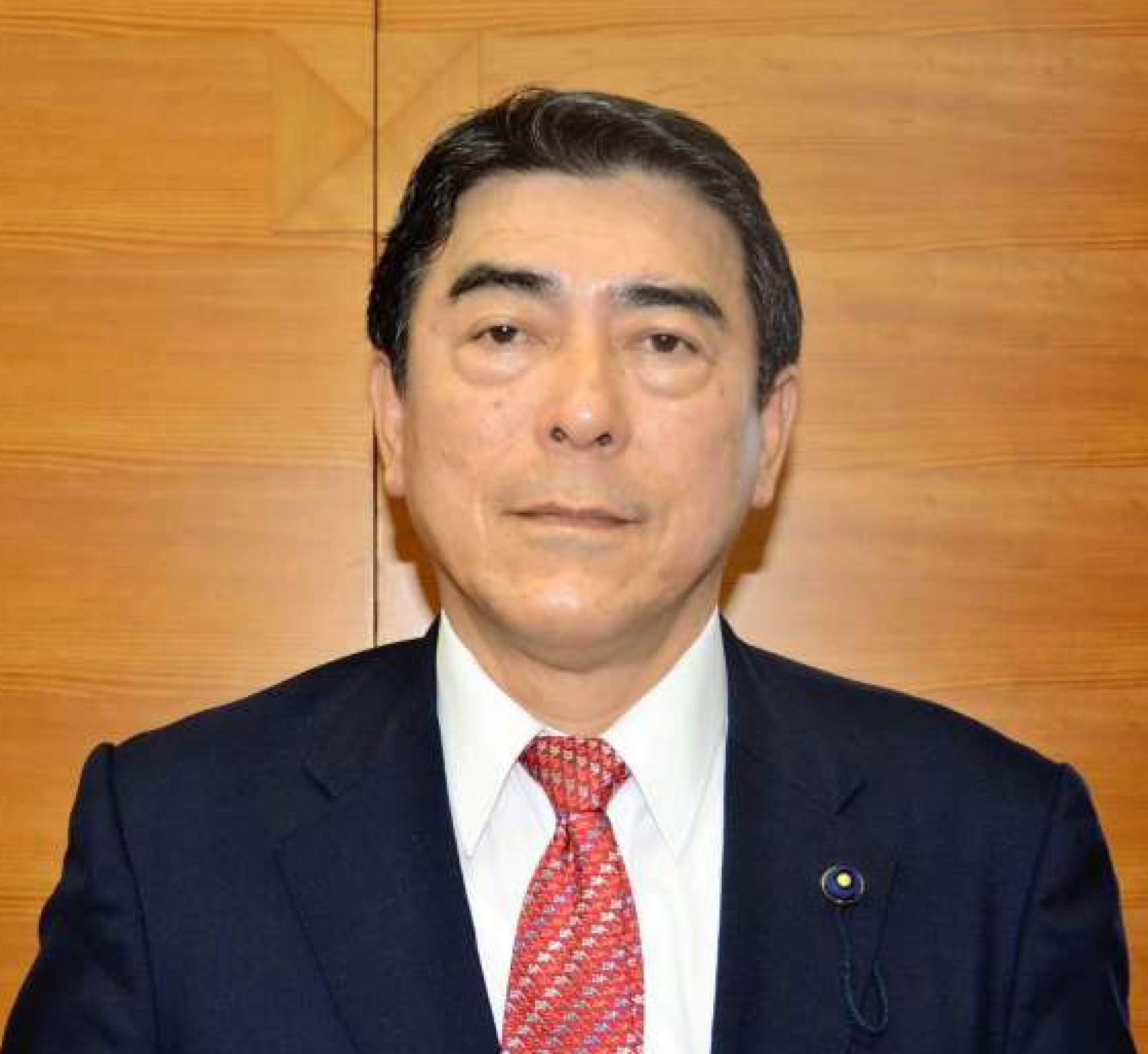 園田　豊氏