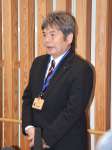ＪＲ肥薩線検討会議後、取材に応じる熊本県の亀崎直隆副知事＝３１日、熊本市の熊本県防災センター