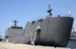 就役した海上輸送群の小型輸送艦「にほんばれ」＝６日午前１１時４５分ごろ、広島県呉市の海上自衛隊呉基地