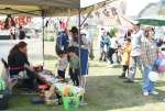 にぎわう祭り会場＝垂水市本城の三和センターグラウンド